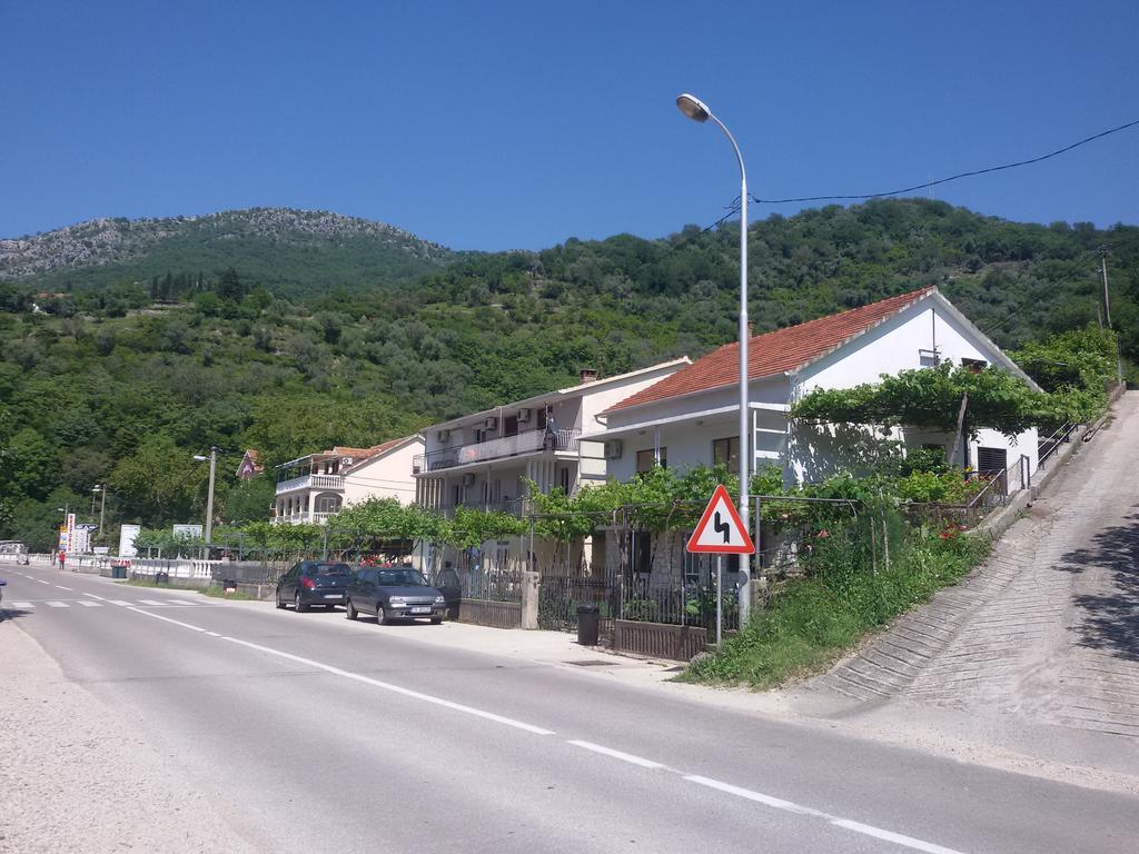 Apartmani Ivana Τίβατ Εξωτερικό φωτογραφία